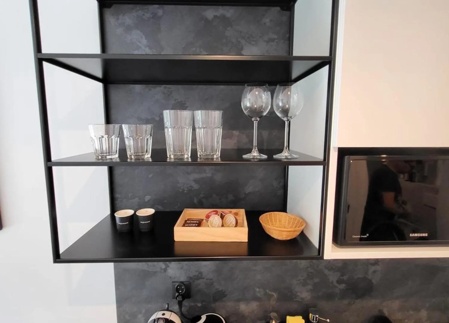 Green Apartment Poznan Plac Wolnosci 6